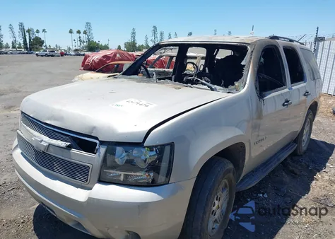 2007 Chevrolet Tahoe K1500 из США, поврежденный, VIN 1GNFK13057J144838